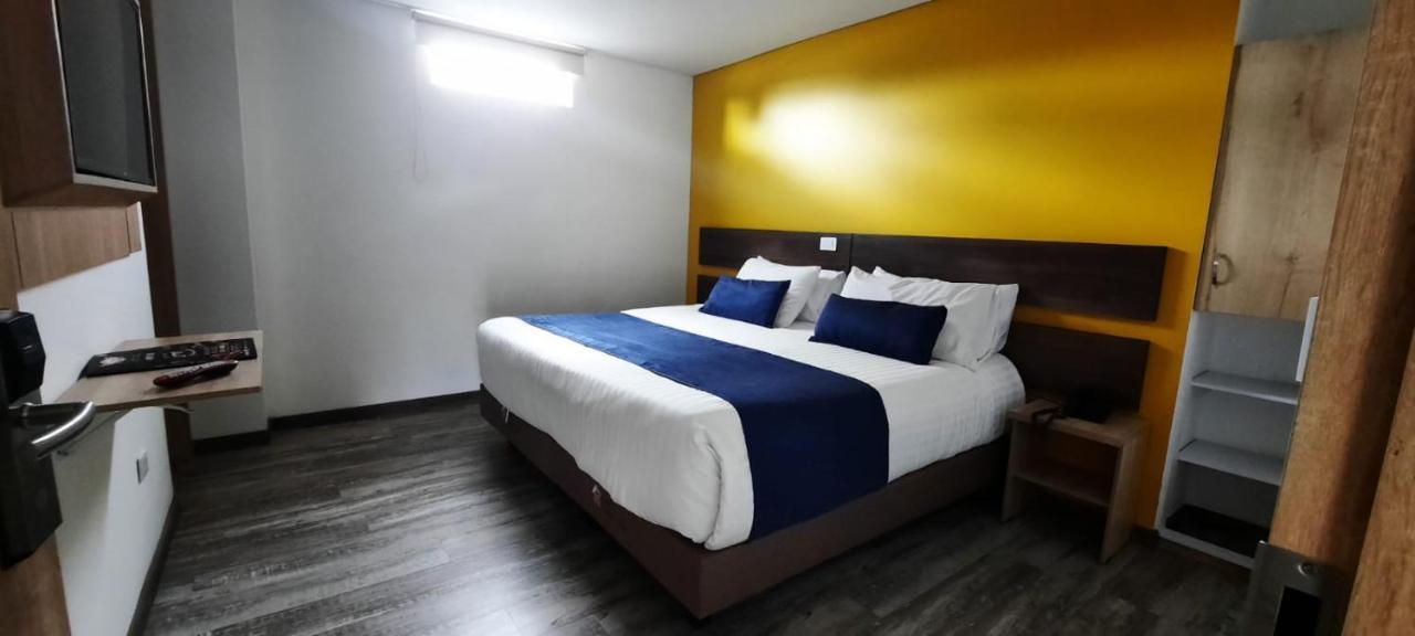 Hm Hotel Expo Inn Bogotá Eksteriør billede